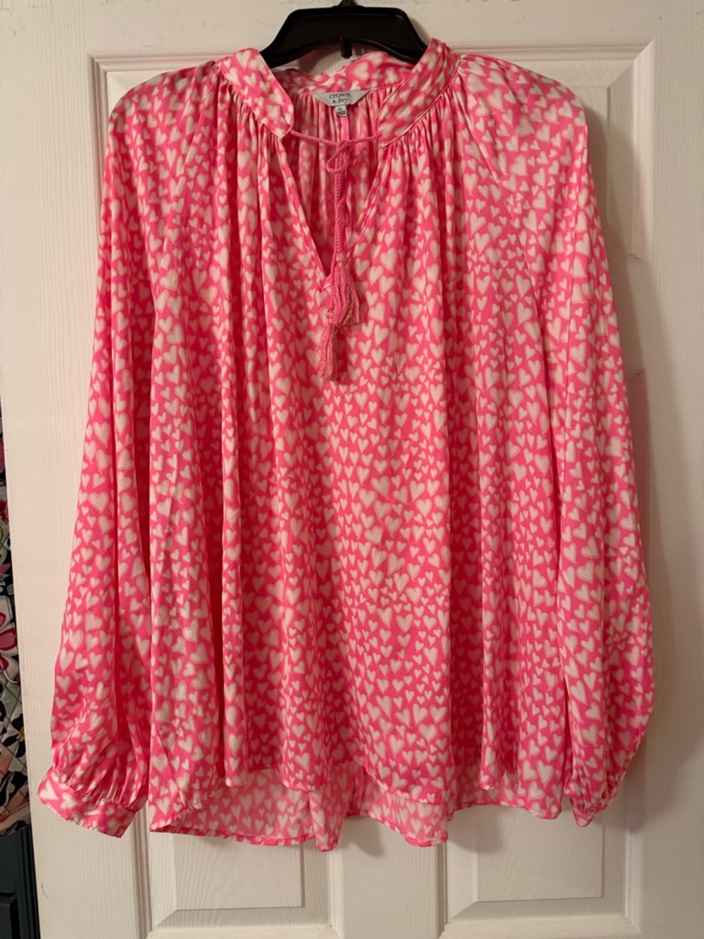 crown & ivy Pink and White Heart Print Peasant Top